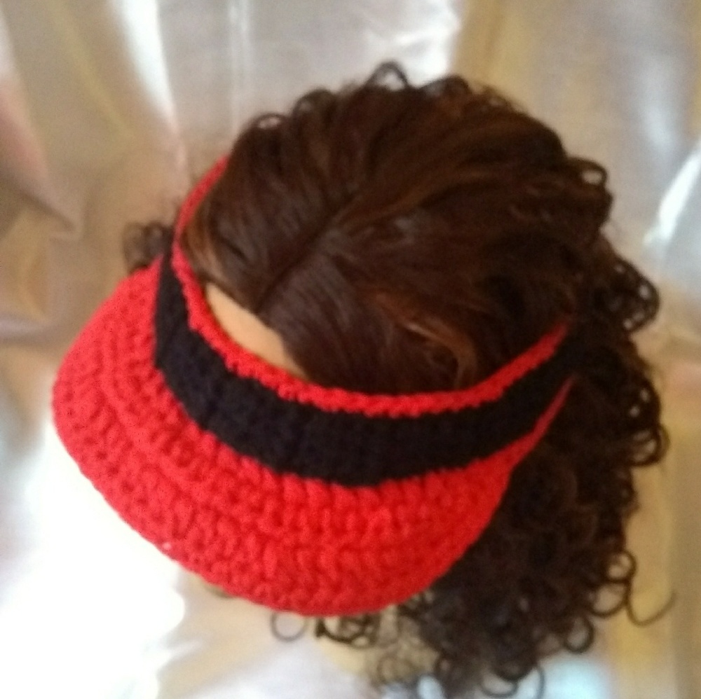 Crochet visor - Picture 2 of 3